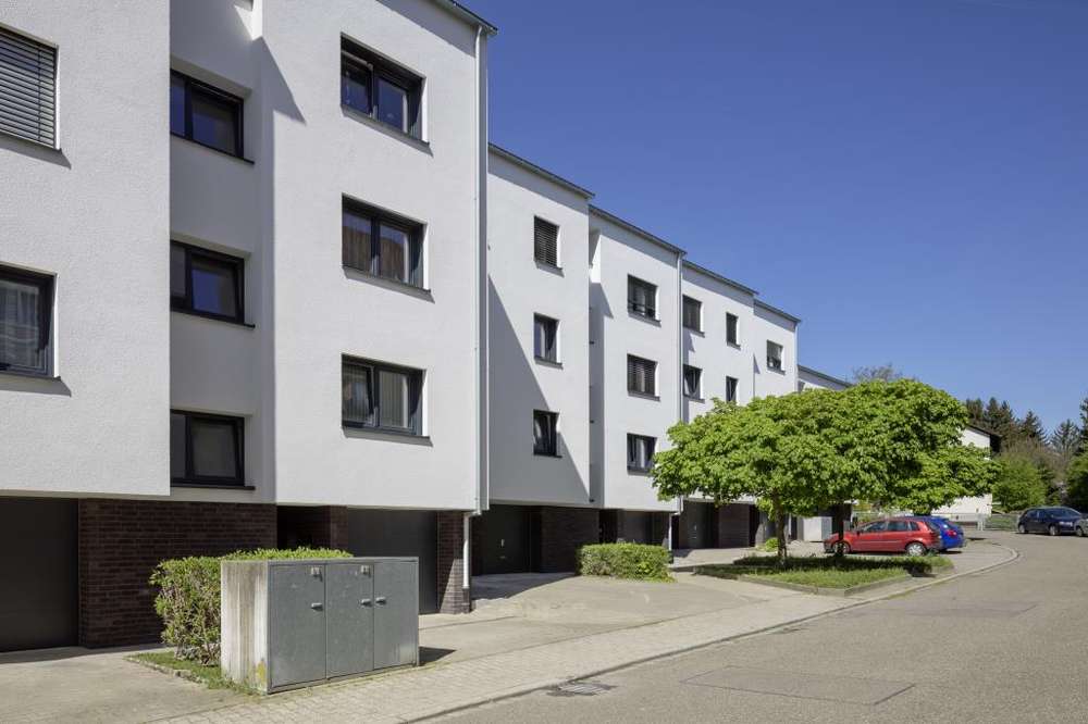 Nur mit Wohnberechtigungsschein – sanierte Wohnung in saniertem Haus