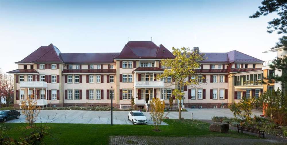 Historisch & modern – barrierefreie, helle 2-Zimmer Wohnung