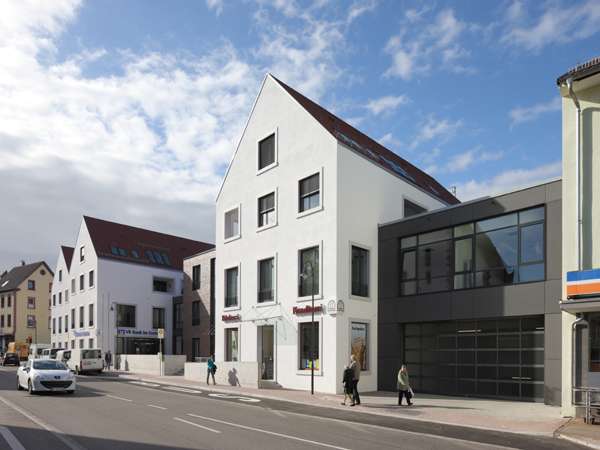 Moderne Maisonette-Wohnung in der „Ortsmitte Niefern“