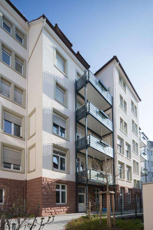 Dachgeschoss-Wohnung in zentraler Lage
